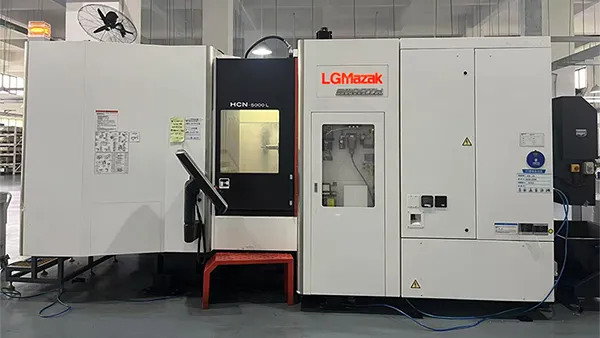 Centro de usinagem multieixos horizontal MAZAK