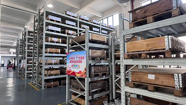 Área de armazenamento de produtos semi-acabados