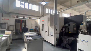 Centro de usinagem horizontal para processamento de ligas de alumínio